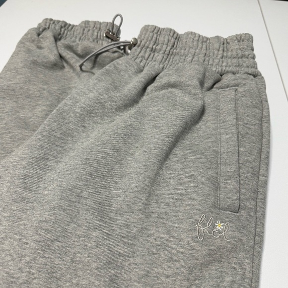 NWT For Love & Lemons Josie Sweatpants Women’s M Gray Comfy Relaxed Fit - Picture 8 of 17